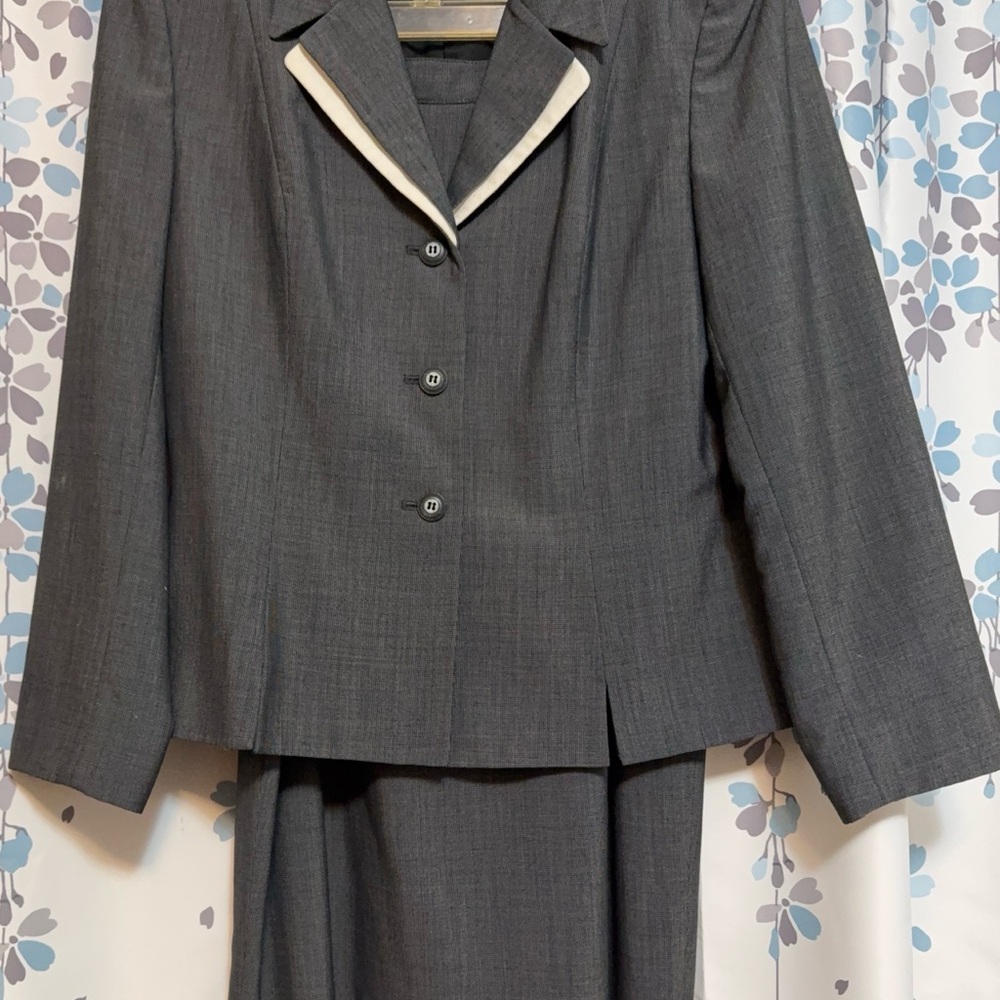 Kasper Charcoal Suit with Ivory Accents